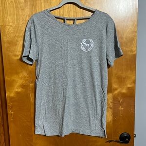Short sleeve, Heather gray Pink brand T-shirt with cutout back.